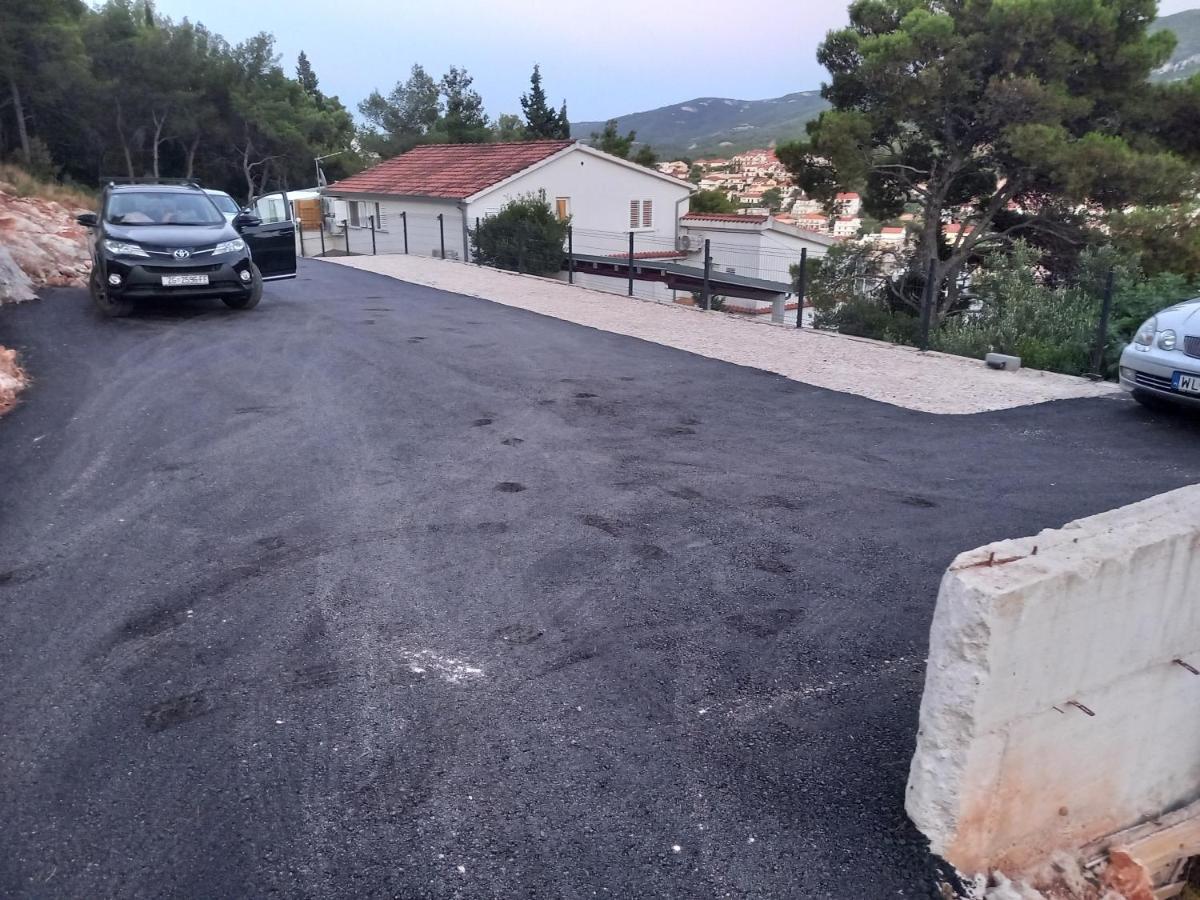 Apartment Marina Sa Parkingom Jelsa (Hvar)