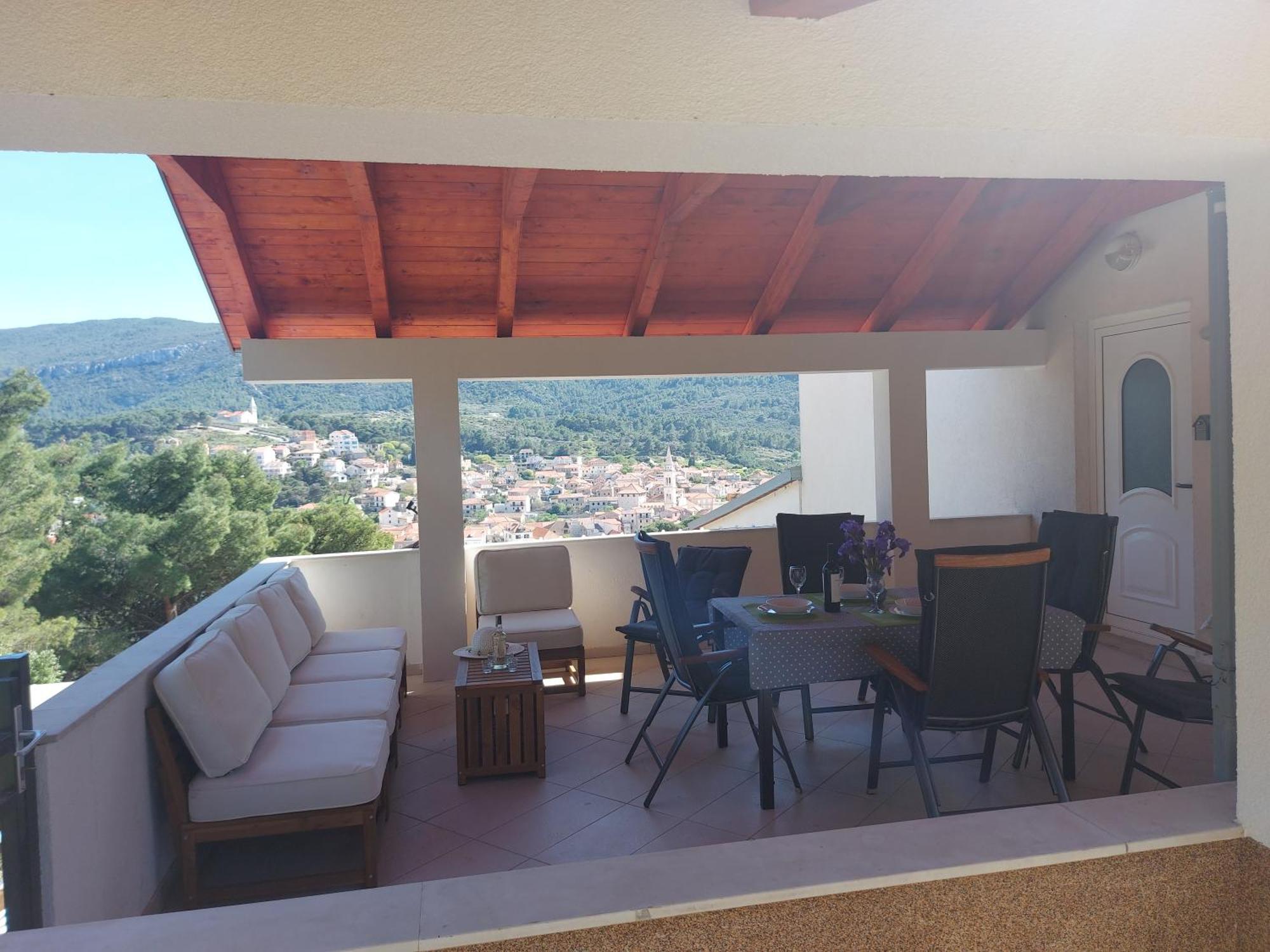 Marina Sa Parkingom Apartment Jelsa (Hvar)