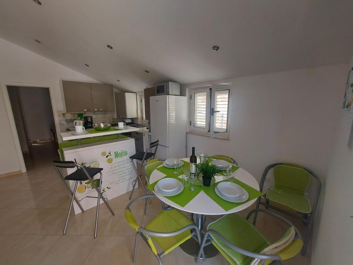 Apartma Marina Sa Parkingom