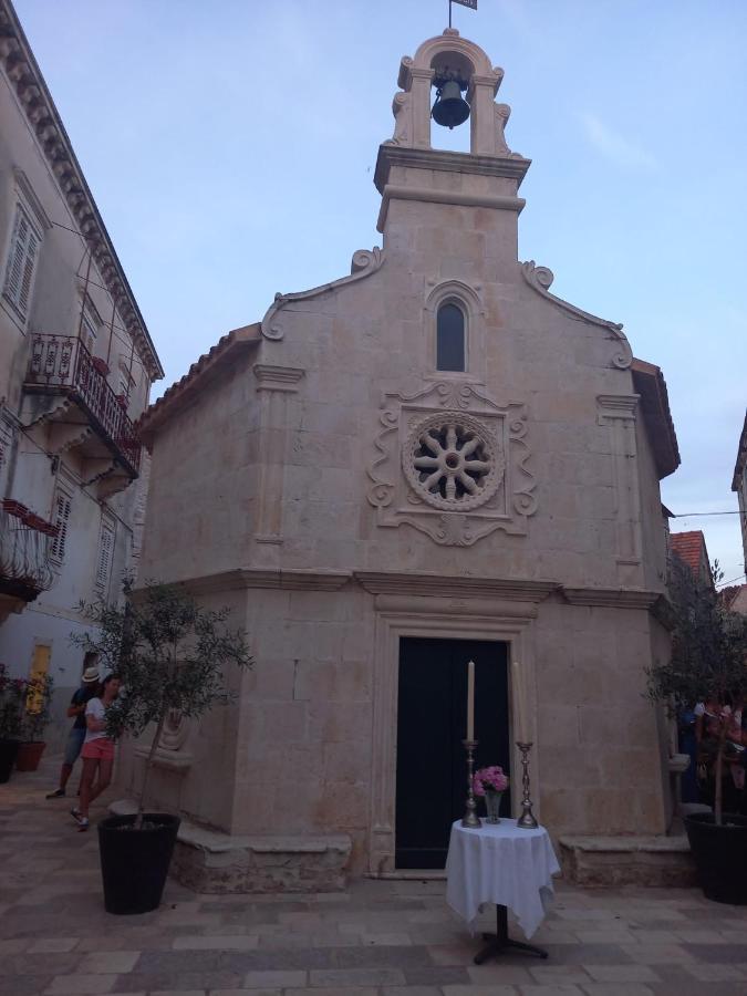 Apartma Marina Sa Parkingom Jelsa (Hvar)